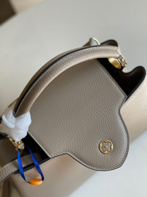 Sac Capucines MM Louis Vuitton