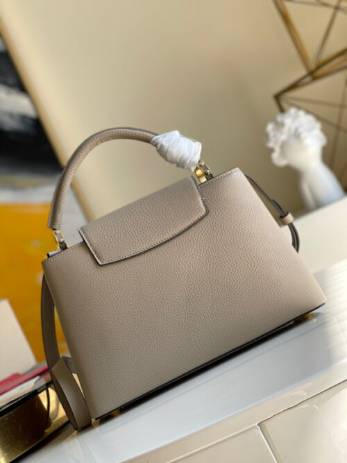Sac Capucines MM Louis Vuitton
