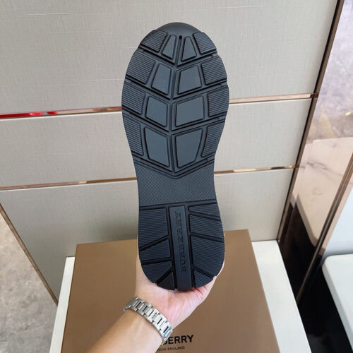 chaussure Burberry