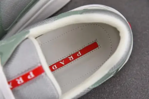 Chaussure Prada
