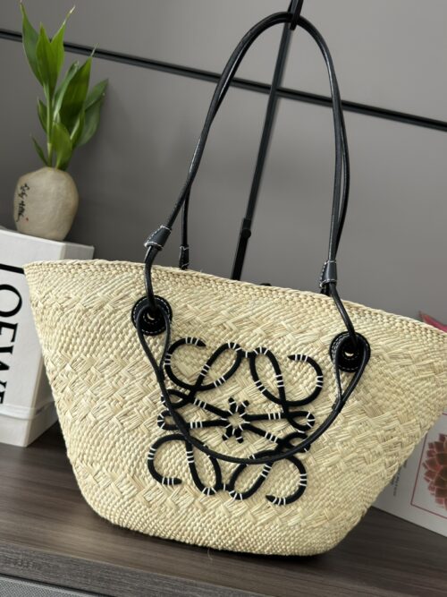Panier Loewe