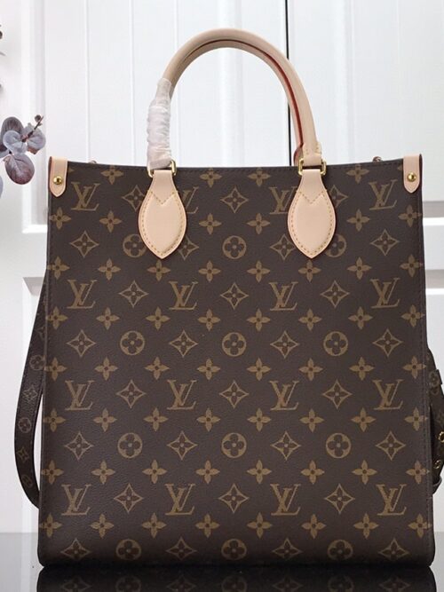 Sac plat PM Louis Vuitton